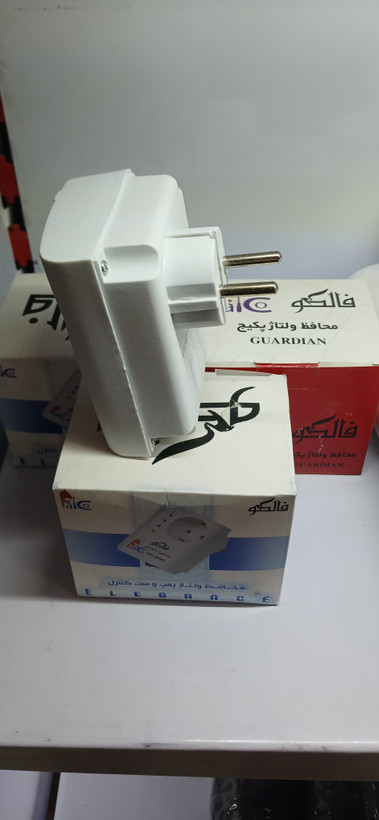 محافظ برق مدل فالکو